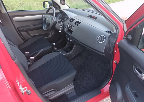 Suzuki Swift cena 15800 przebieg: 202300, rok produkcji 2007 z Węgorzewo małe 232